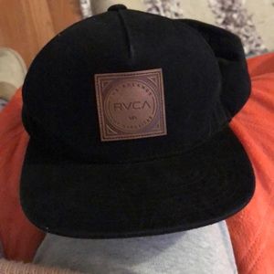 RVCA snap back hat